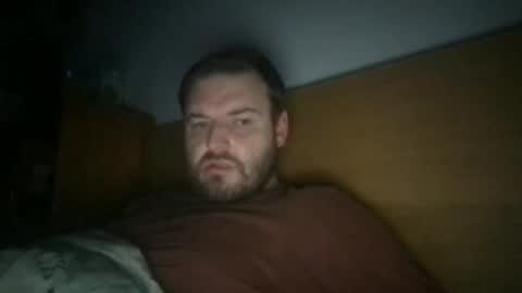 e26 online show from March 18, 9:42 pm