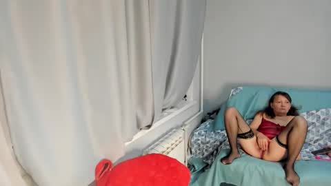 Snapshot of elis_gabbi chatting on October 3, 11:18 am Elis online show from October 3, 11:18 am