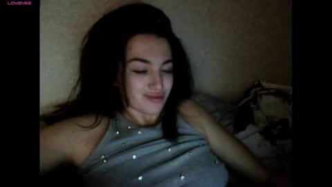 elisa_dove208 online show from January 6, 12:36 am