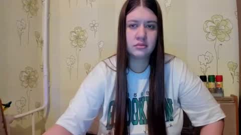 Snapshot of elisa_kollin chatting on February 9, 1:46 pm Aletta Oushen online show from February 9, 1:46 pm