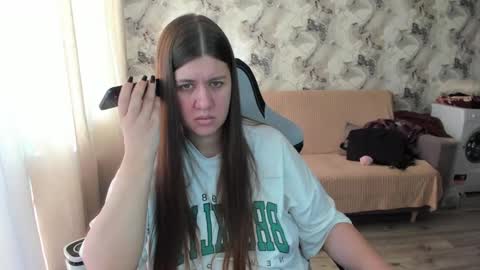Snapshot of elisa_kollin chatting on September 30, 10:48 am Aletta Oushen online show from September 30, 10:48 am
