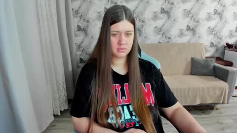Snapshot of elisa_kollin chatting on October 10, 12:44 pm Aletta Oushen online show from October 10, 12:44 pm