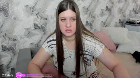 Snapshot of elisa_kollin chatting on February 3, 11:09 am Aletta Oushen online show from February 3, 11:09 am