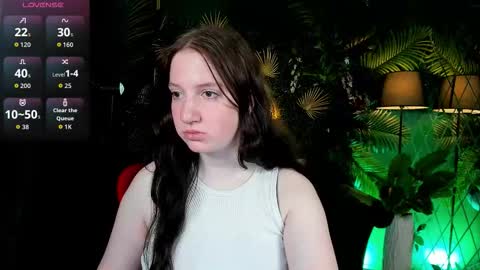 your sweet Lisa online show from March 23, 3:33 am