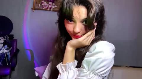 Elin online show from April 24, 2:41 pm