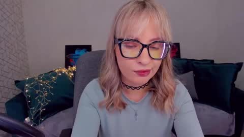 Elisabeth online show from February 20, 2:35 pm