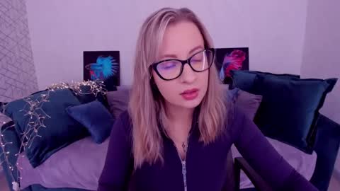 Elisabeth online show from March 9, 11:25 am