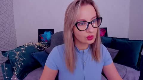 Elisabeth online show from March 11, 11:23 am