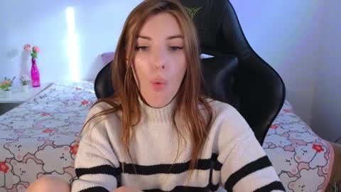 Mary online show from February 20, 12:25 pm