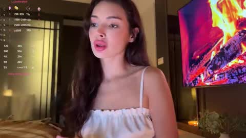 Snapshot of elisonnina chatting on October 17, 4:33 pm Nina online show from October 17, 4:33 pm