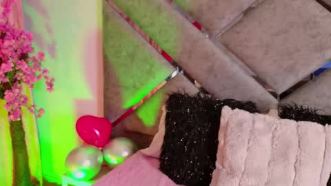 elit noa online show from February 21, 3:31 am