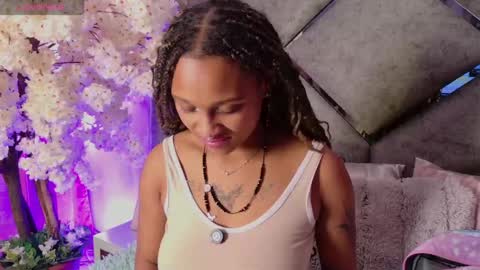 elit noa online show from June 2, 9:17 pm