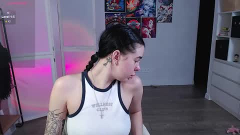 Ari online show from January 23, 3:11 pm