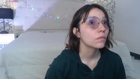 Eliza online show from December 17, 7:20 pm