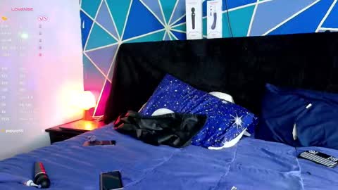 elizabeht_911 online show from March 15, 8:12 pm