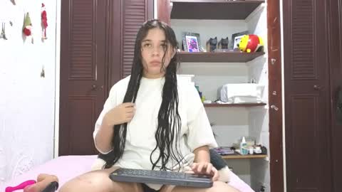 elizabeth online show from February 12, 12:58 am