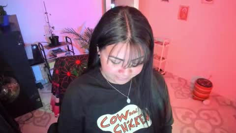 Elizabeth Martinez online show from November 27, 10:28 pm