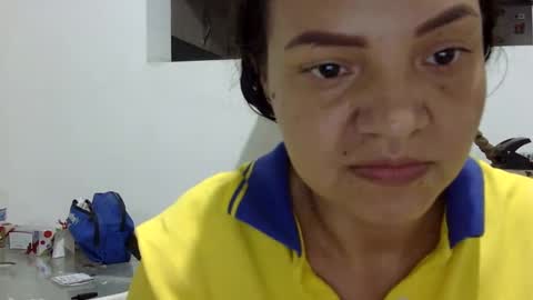 Snapshot of elizabeth_martinez_ chatting on September 11, 11:39 pm Elizabeth Martinez online show from September 11, 11:39 pm