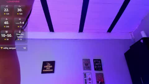 Elizabeth bolt    online show from March 31, 8:31 pm