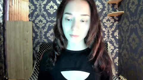 Snapshot of elizabethrice chatting on March 9, 12:21 am elizabethrice online show from March 9, 12:21 am