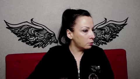 ElizabethSho online show from December 4, 6:22 pm