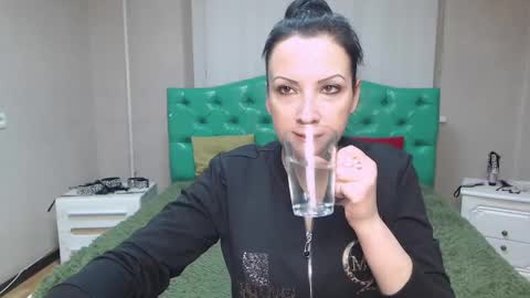 ElizabethSho online show from January 26, 1:52 am