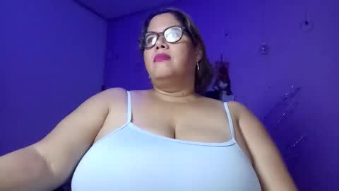 Elizabeth online show from November 26, 12:24 pm