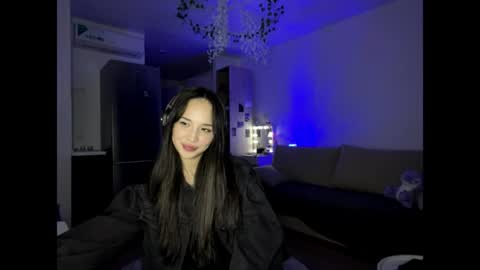 Elizabet online show from April 16, 8:31 pm