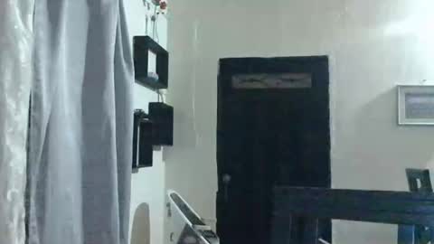 elizka 00 online show from April 8, 4:26 am