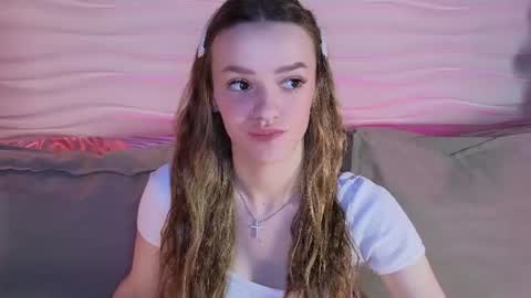 elizzza_ online show from July 3, 5:34 am
