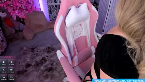 ella_foxx online show from February 5, 1:20 am