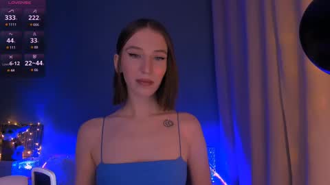 ellaamber online show from February 14, 1:34 am