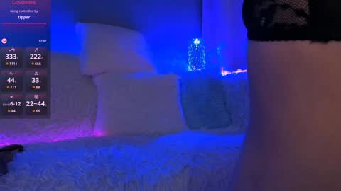 ellaamber online show from December 22, 3:22 am