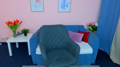 ellaasteele online show from October 9, 2:00 pm