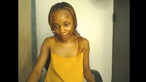 ella online show from April 19, 12:44 am