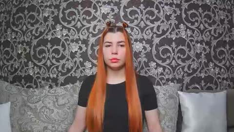 EllaNuar online show from February 9, 2:04 am