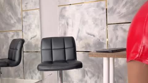  ella  online show from February 4, 11:36 am