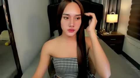 Sophia online show from February 3, 7:00 pm