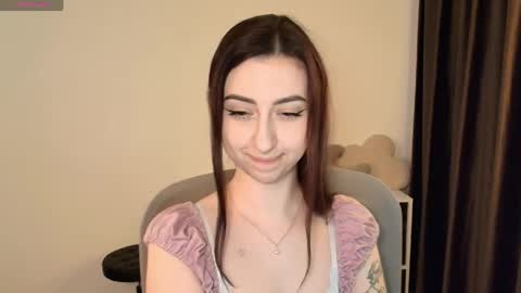ellfkiss online show from May 16, 5:22 pm