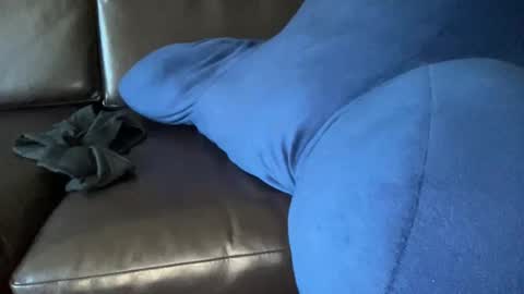 elliequinn069 online show from January 31, 9:45 pm