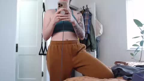 Ellie Rowyn online show from March 24, 8:48 pm