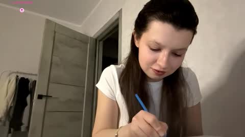 Ellie online show from February 24, 3:04 pm