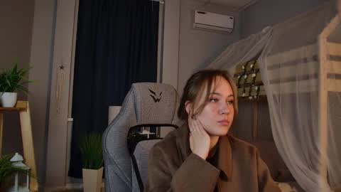Elin online show from May 31, 6:45 am