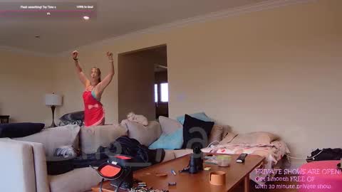 Ella Bella Bo Bella online show from March 8, 6:16 pm