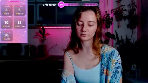 elly_helly online show from December 4, 8:52 pm