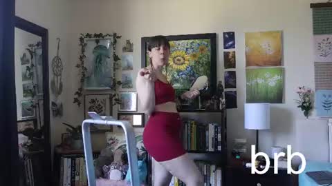 Elly Naomi online show from July 11, 5:38 pm
