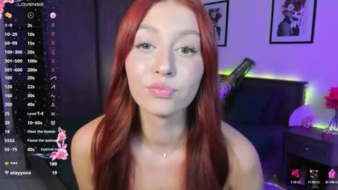 Snapshot of ellypeach chatting on September 23, 9:47 am EllyPeach online show from September 23, 9:47 am