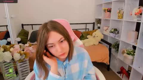 elma_lily online show from February 23, 9:22 am