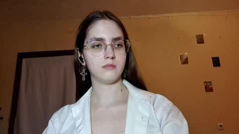 Kate online show from April 15, 2:20 pm