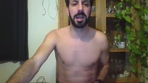 Snapshot of elmunstro chatting on February 22, 9:59 pm elmunstro online show from February 22, 9:59 pm